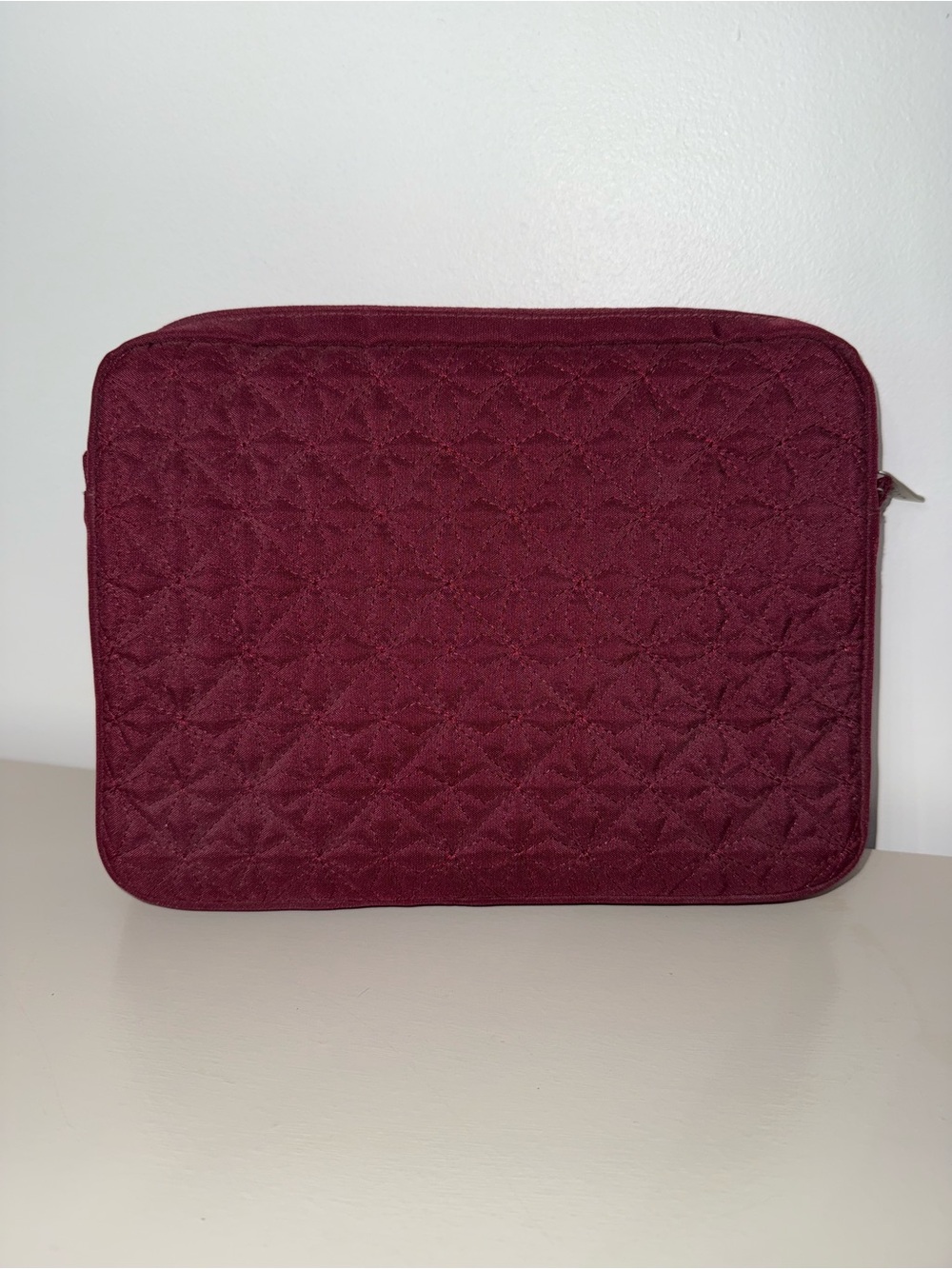 belkin Quilted Wine Red Laptop Sleeve